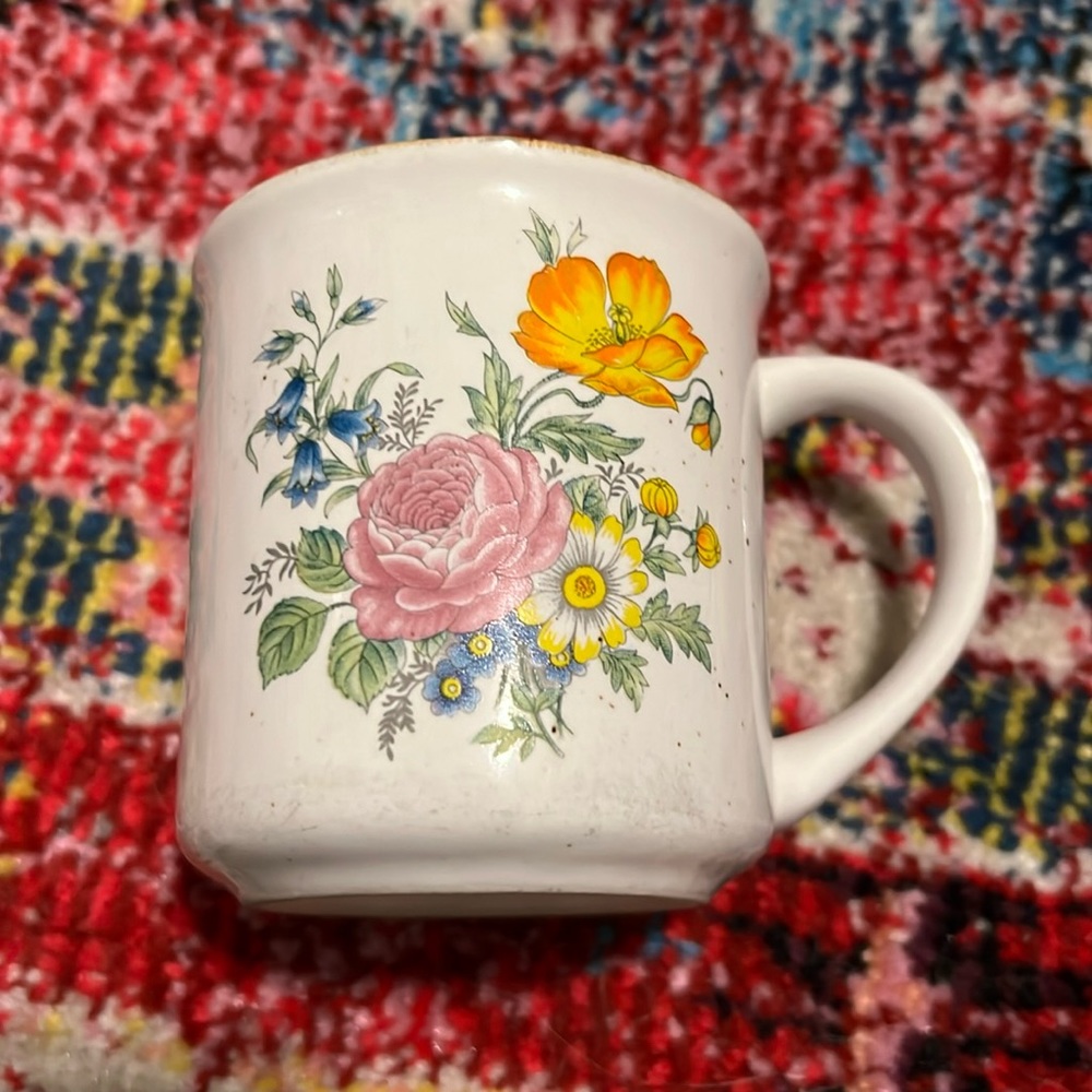 Vintage Floral Mug